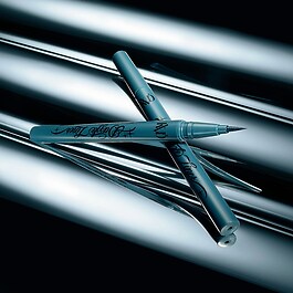 Dazzle Shimmer – płynny eyeliner